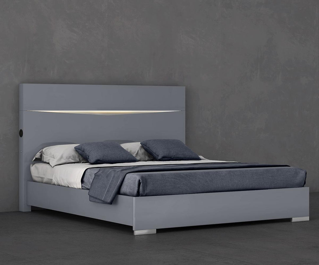 Nikos Lacquer Bedroom Set