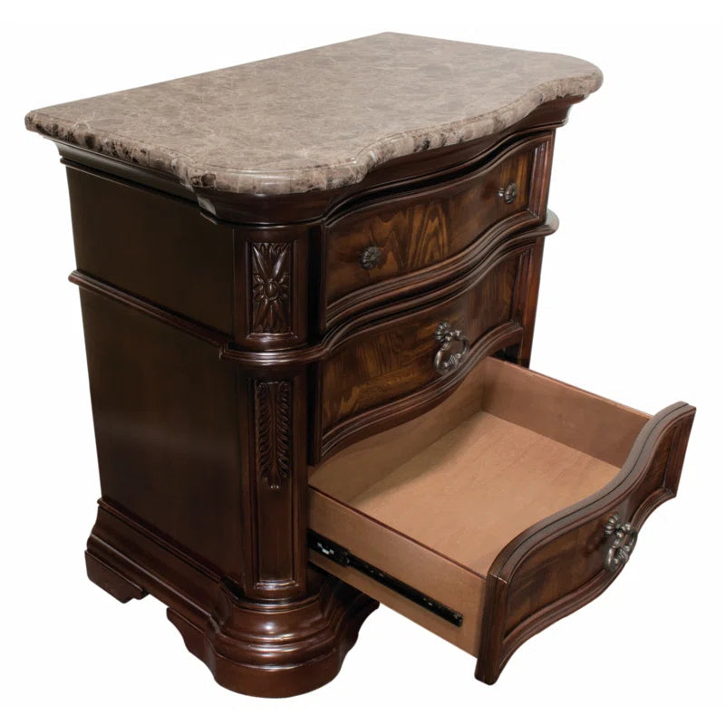 Bombay Traditional Bedroom Set
